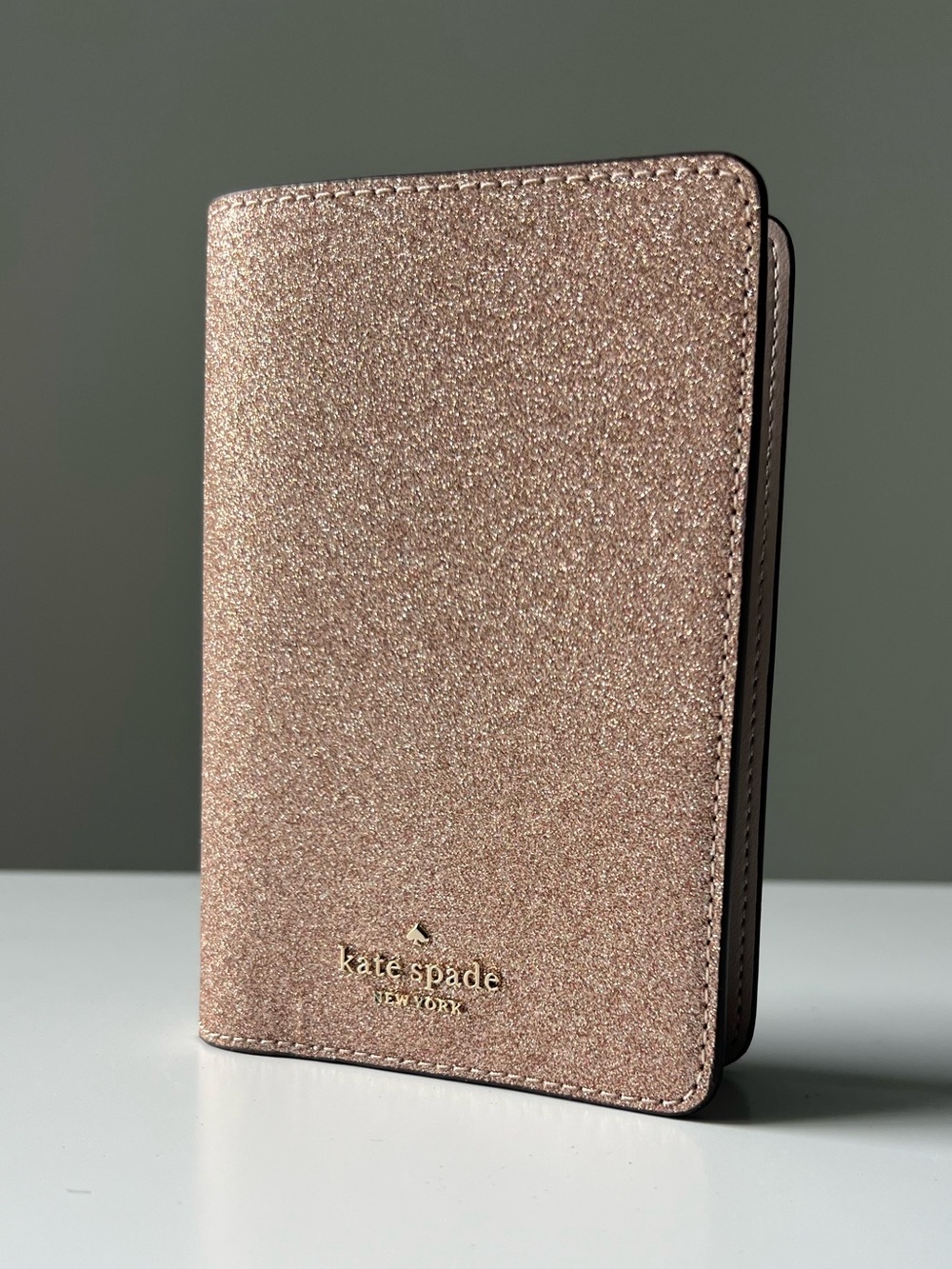 Kate Spade passport cover
